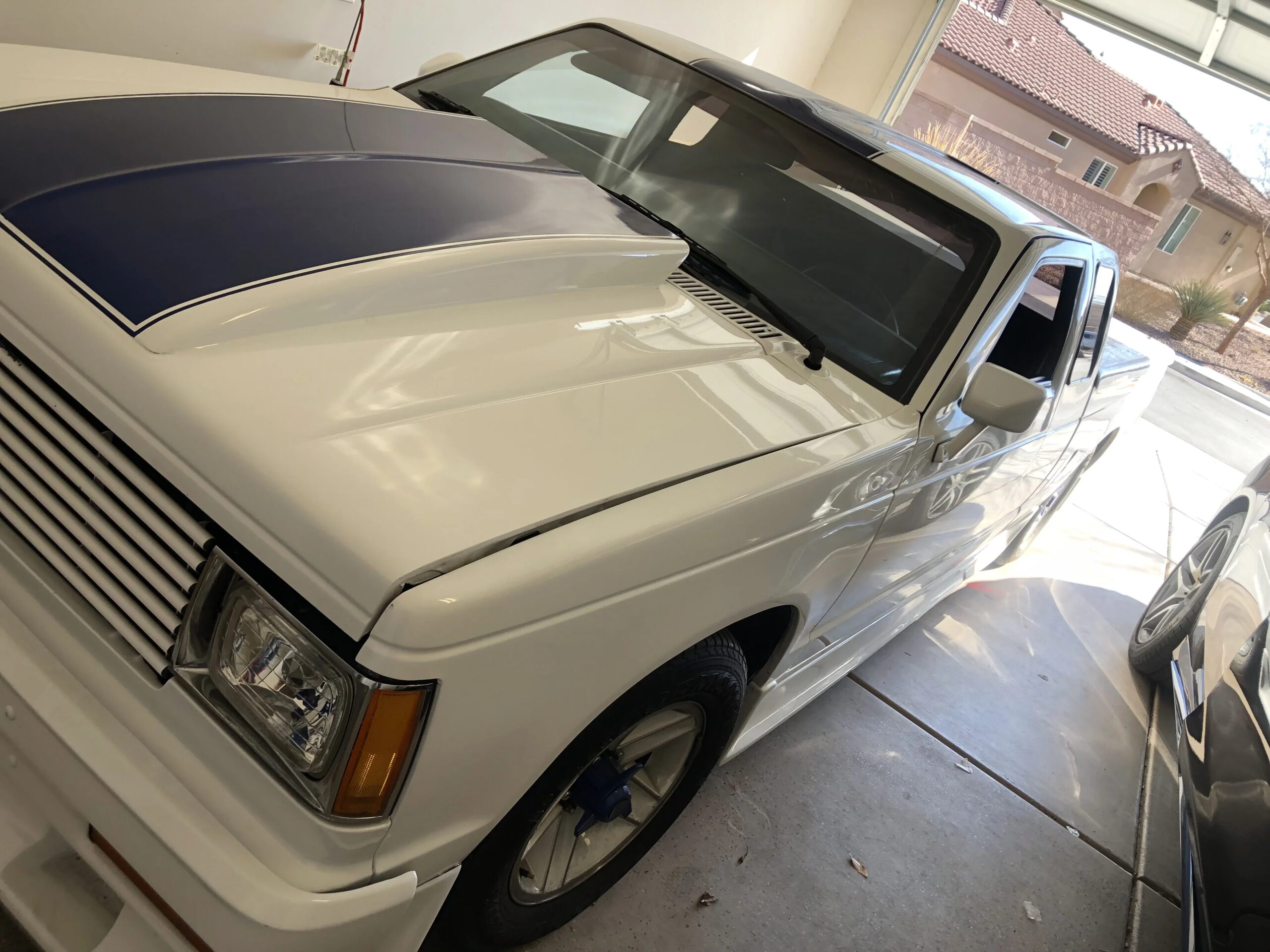 Chevrolet-S10-pickup-2wd-extended-cab-1985-White-Black-7