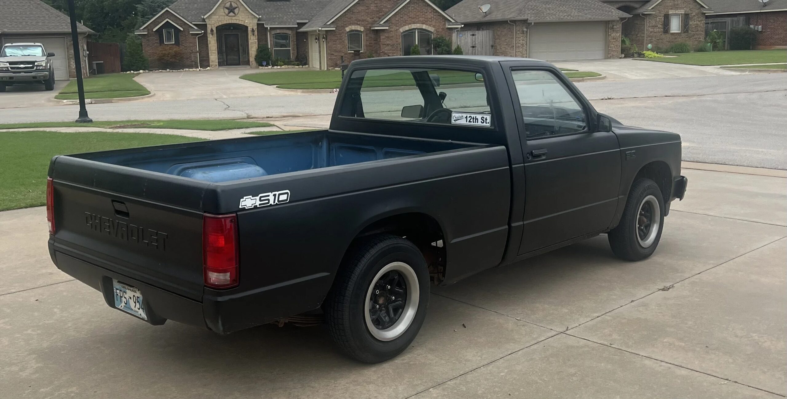 Chevrolet-S10-pickup-2wd-regular-cab-1987-Black-Blue-3