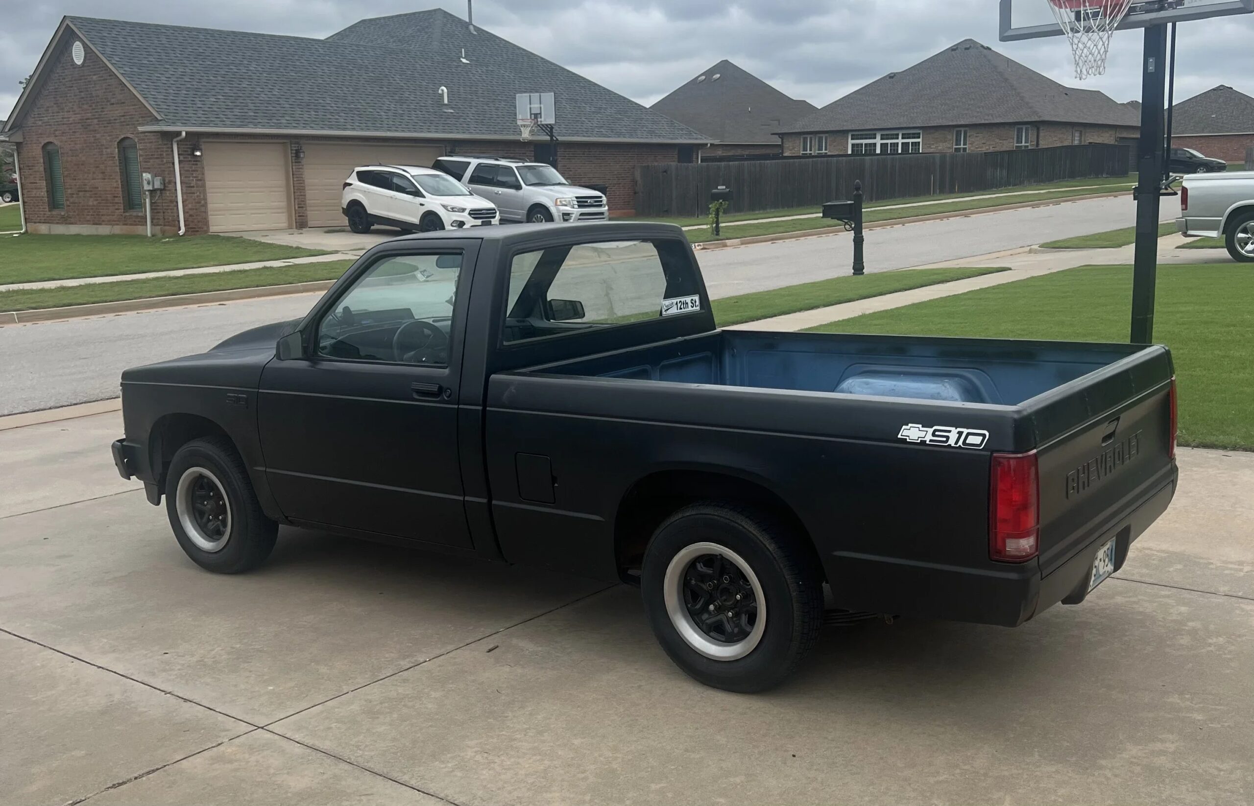 Chevrolet-S10-pickup-2wd-regular-cab-1987-Black-Blue