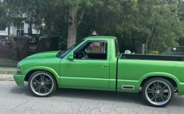 Chevrolet-S10-pickup-2wd-regular-cab-1994-Green-Black-19