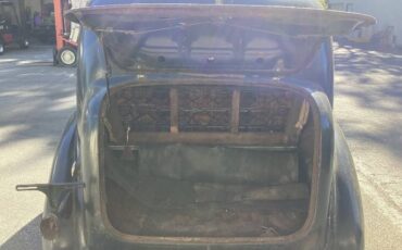Chevrolet-Sedan-1936-Black-2