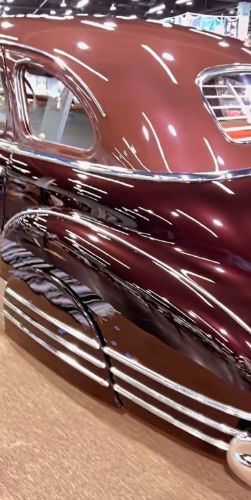 Chevrolet-Sedan-1948-17