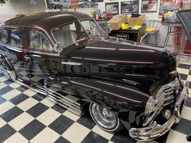 Chevrolet-Sedan-1948-7