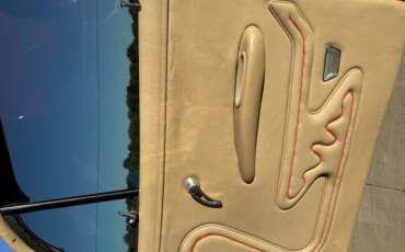 Chevrolet-Sedan-delivery-1952-Red-Beige-18