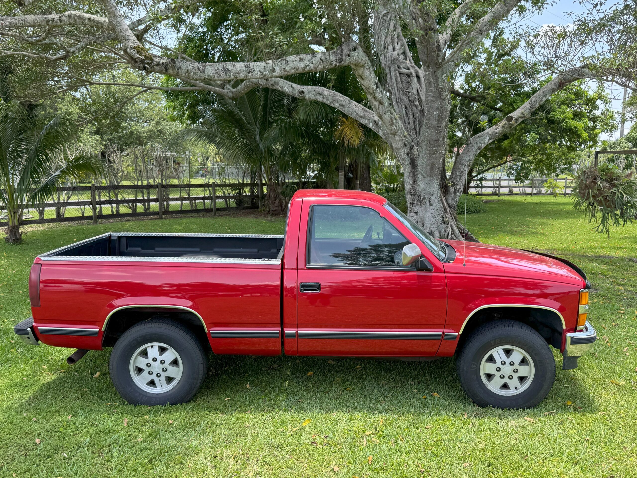 Chevrolet-Silverado-1500-1989-Red-Red-1