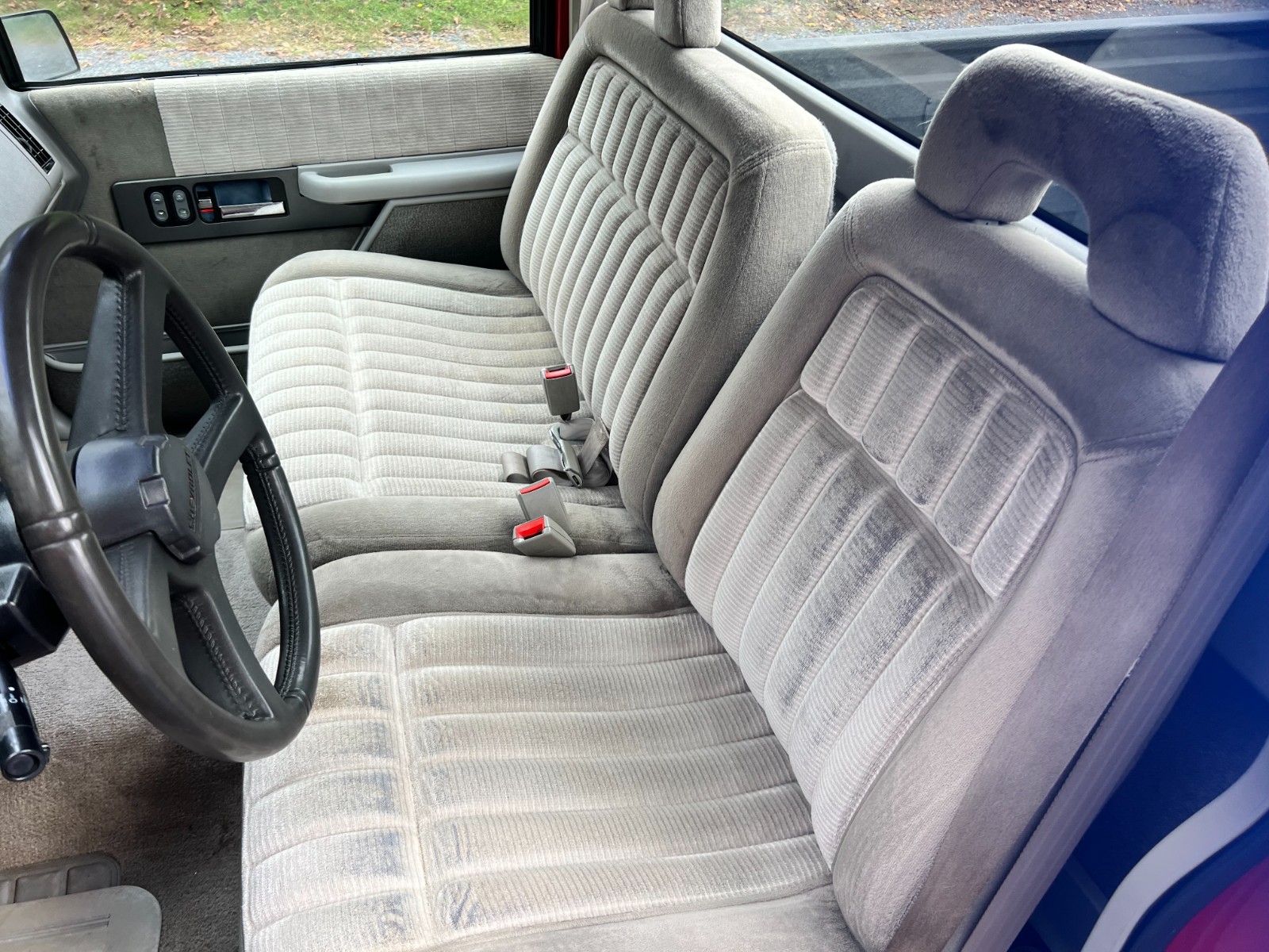 Chevrolet-Silverado-1500-1992-Stepside-10