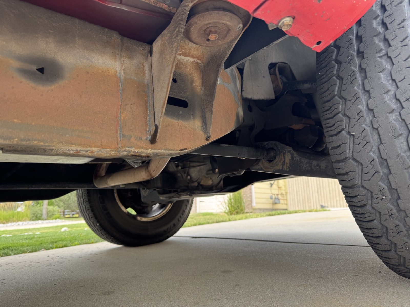 Chevrolet-Silverado-1500-1996-Standard-Cab-Pickup-33