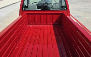 Chevrolet-Silverado-1500-1996-Standard-Cab-Pickup-4
