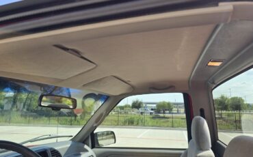 Chevrolet-Silverado-1500-1996-Standard-Cab-Pickup-9