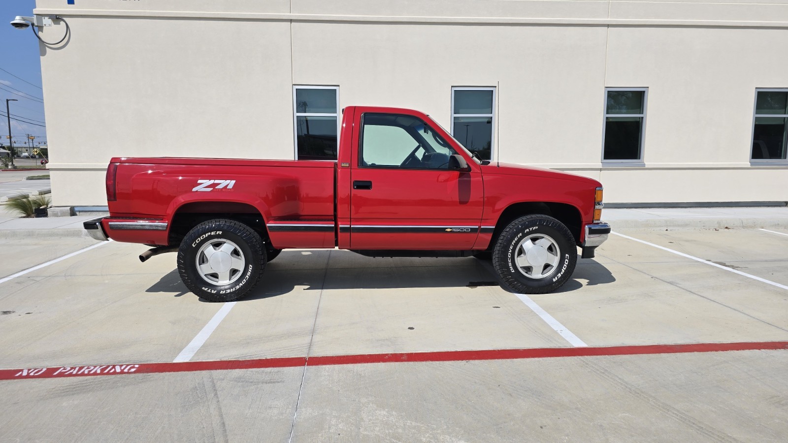 Chevrolet-Silverado-1500-1996-Standard-Cab-Pickup