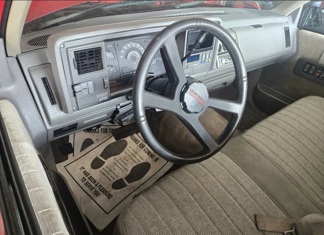 Chevrolet-Silverado-1500-2wd-regular-cab-1991-Red-Tan-1