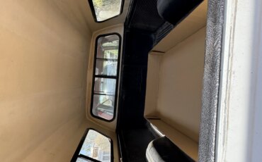 Chevrolet-Silverado-1500-4x4-extended-cab-1988-White-Burgundy-3