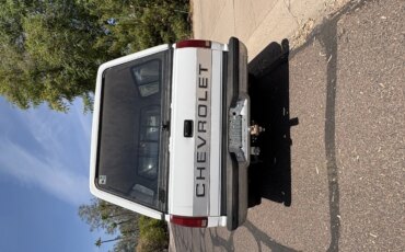 Chevrolet-Silverado-1500-4x4-extended-cab-1988-White-Burgundy