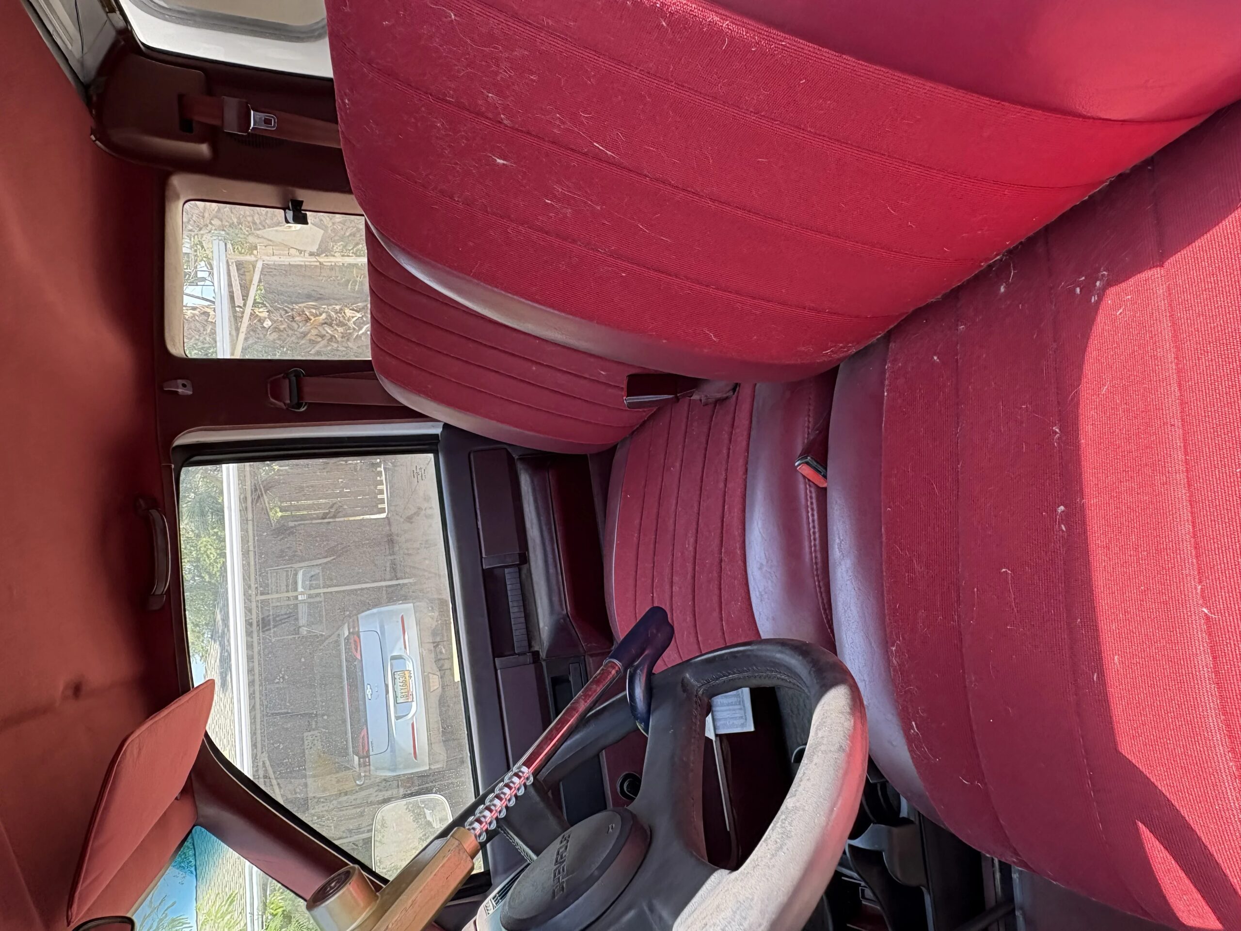 Chevrolet-Silverado-1500-4x4-extended-cab-1988-White-Burgundy-4