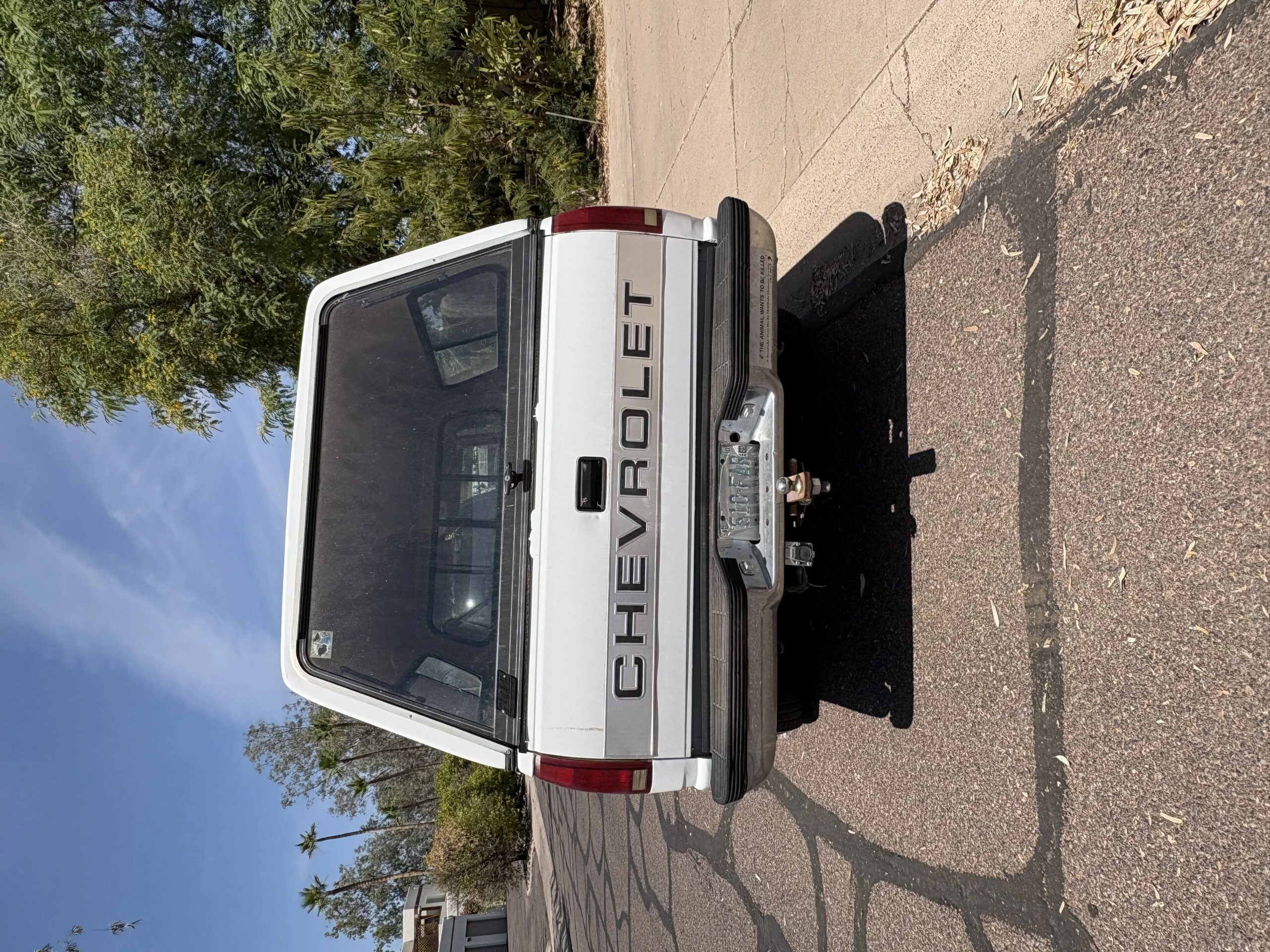Chevrolet-Silverado-1500-4x4-extended-cab-1988-White-Burgundy