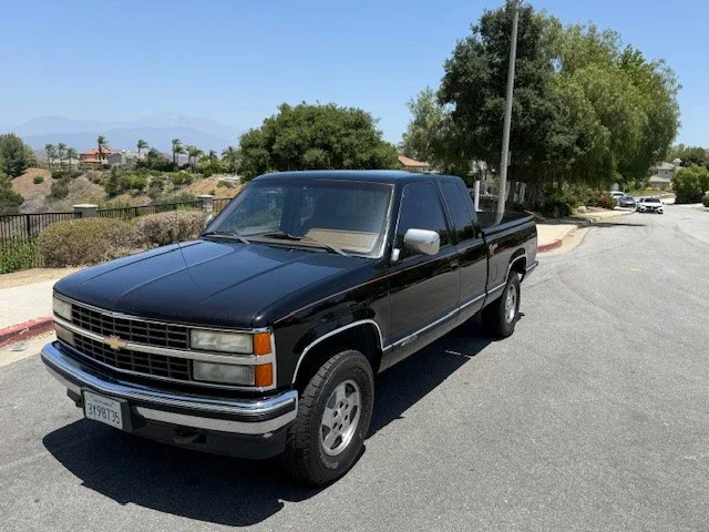 Chevrolet-Silverado-1500-4x4-extended-cab-1990-Black-Beige-6