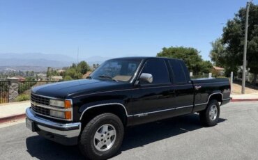 Chevrolet-Silverado-1500-4x4-extended-cab-1990-Black-Beige-8