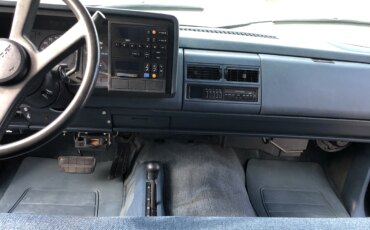 Chevrolet-Silverado-1500-4x4-regular-cab-1988-Blue-Blue-1