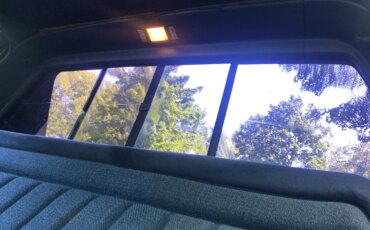 Chevrolet-Silverado-1500-4x4-regular-cab-1988-Blue-Blue-17