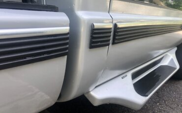 Chevrolet-Silverado-1500-4x4-regular-cab-1988-Blue-Blue-4
