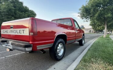 Chevrolet-Silverado-1500-4x4-regular-cab-1988-Red-Red-11