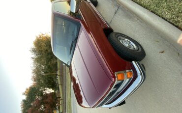 Chevrolet-Silverado-1500-4x4-regular-cab-1989-Red-Red-1