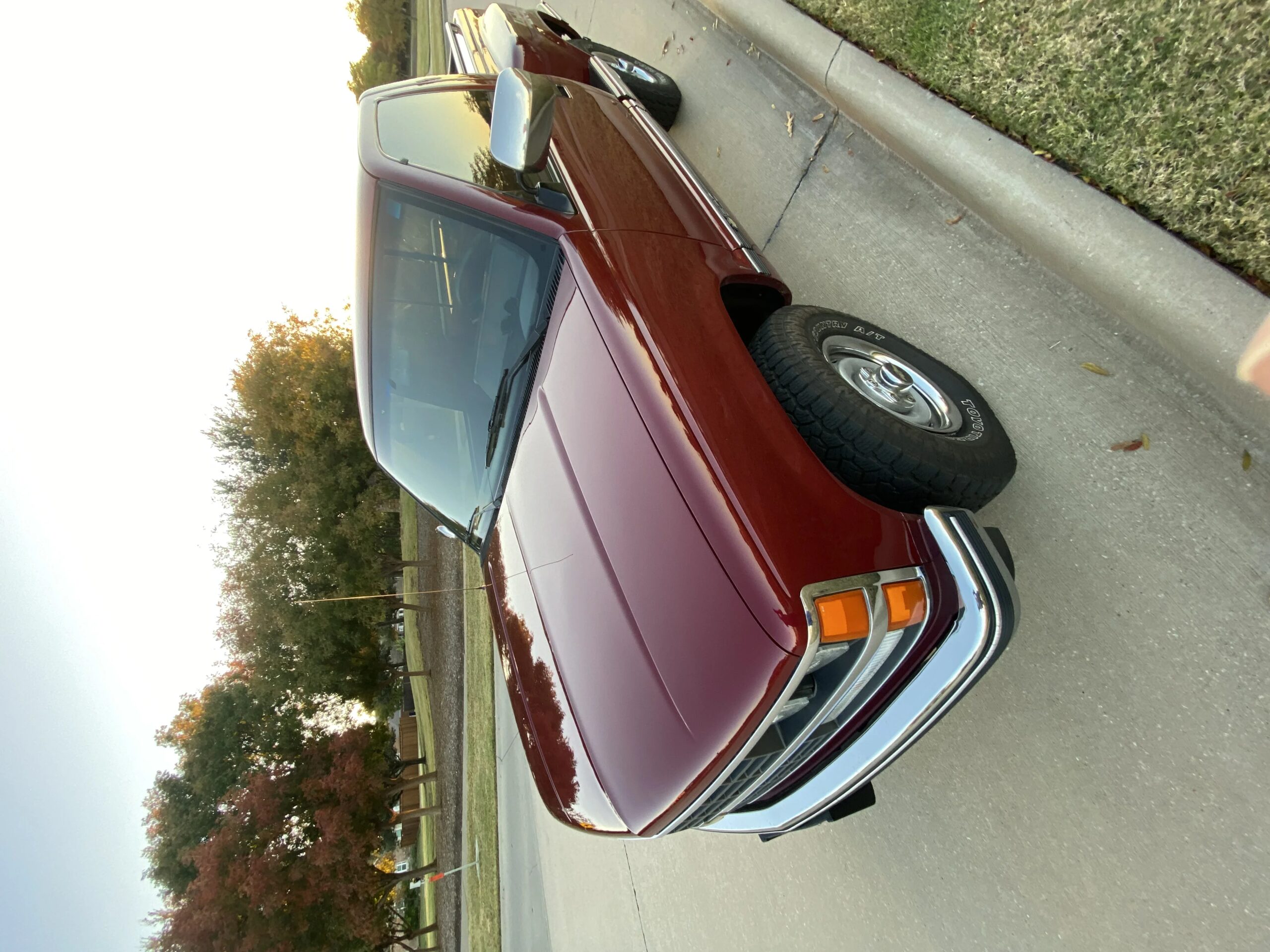Chevrolet-Silverado-1500-4x4-regular-cab-1989-Red-Red-1