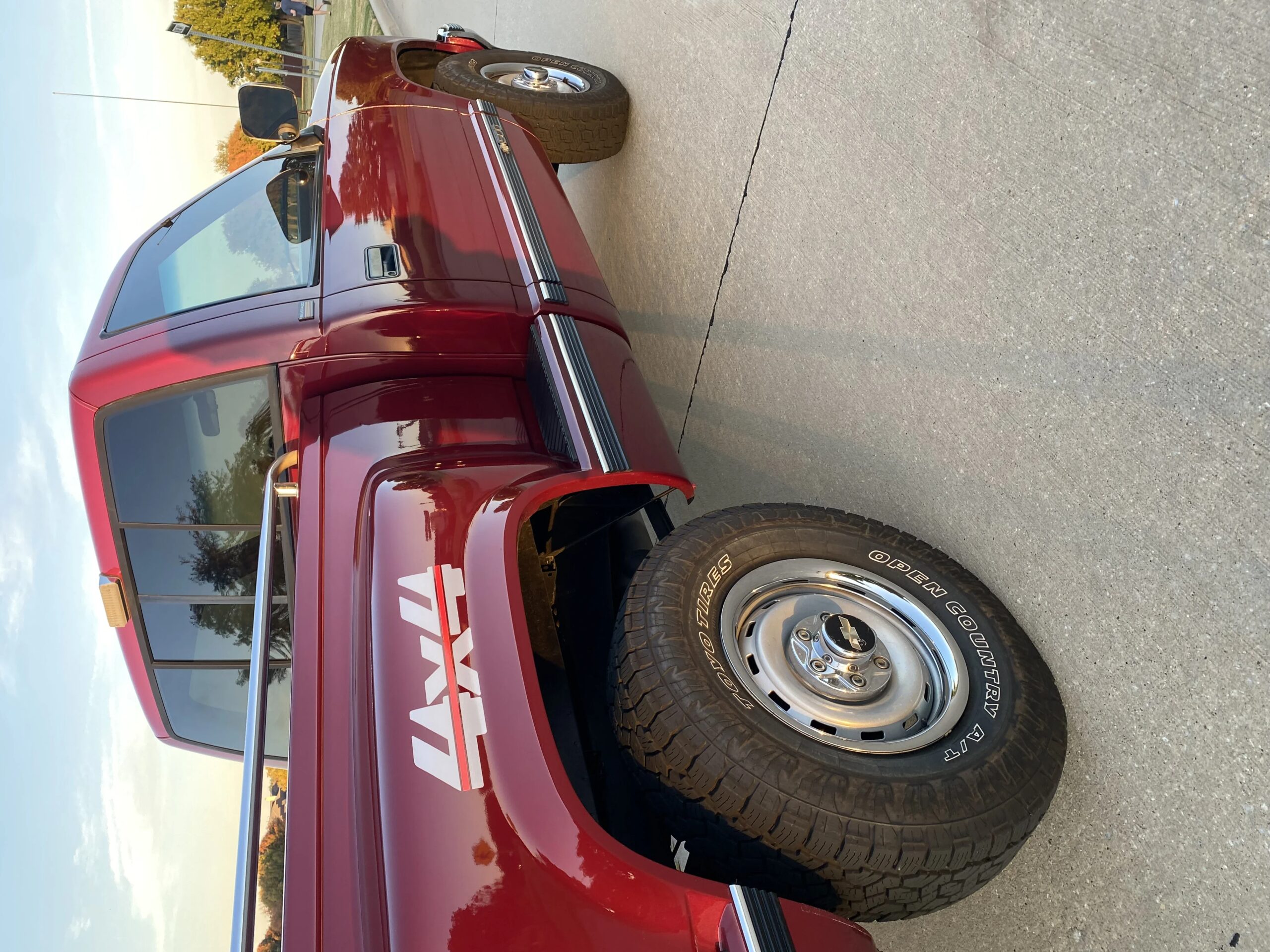 Chevrolet-Silverado-1500-4x4-regular-cab-1989-Red-Red-2