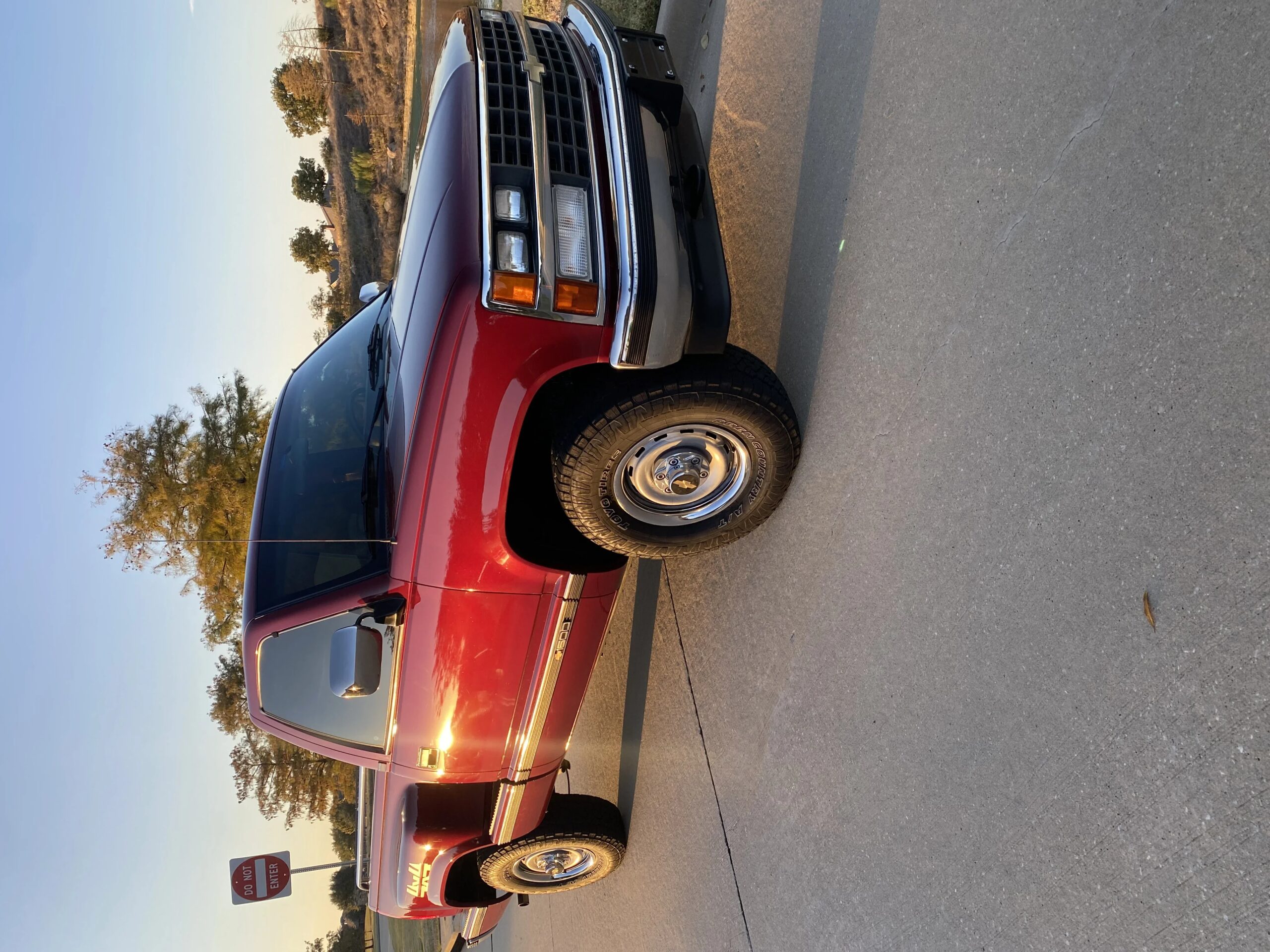 Chevrolet-Silverado-1500-4x4-regular-cab-1989-Red-Red-3