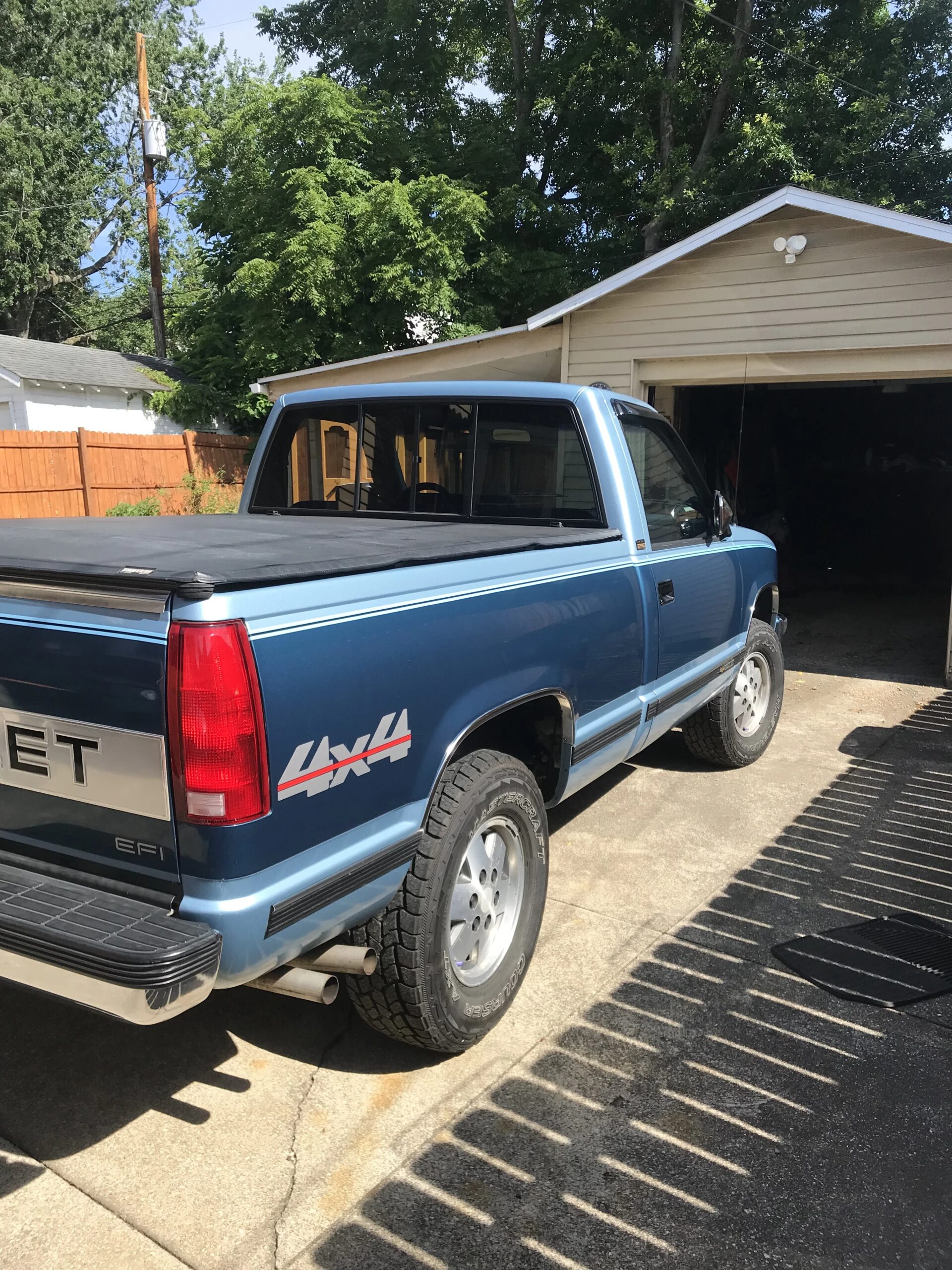 Chevrolet-Silverado-1500-4x4-regular-cab-1991-Blue-Blue-3