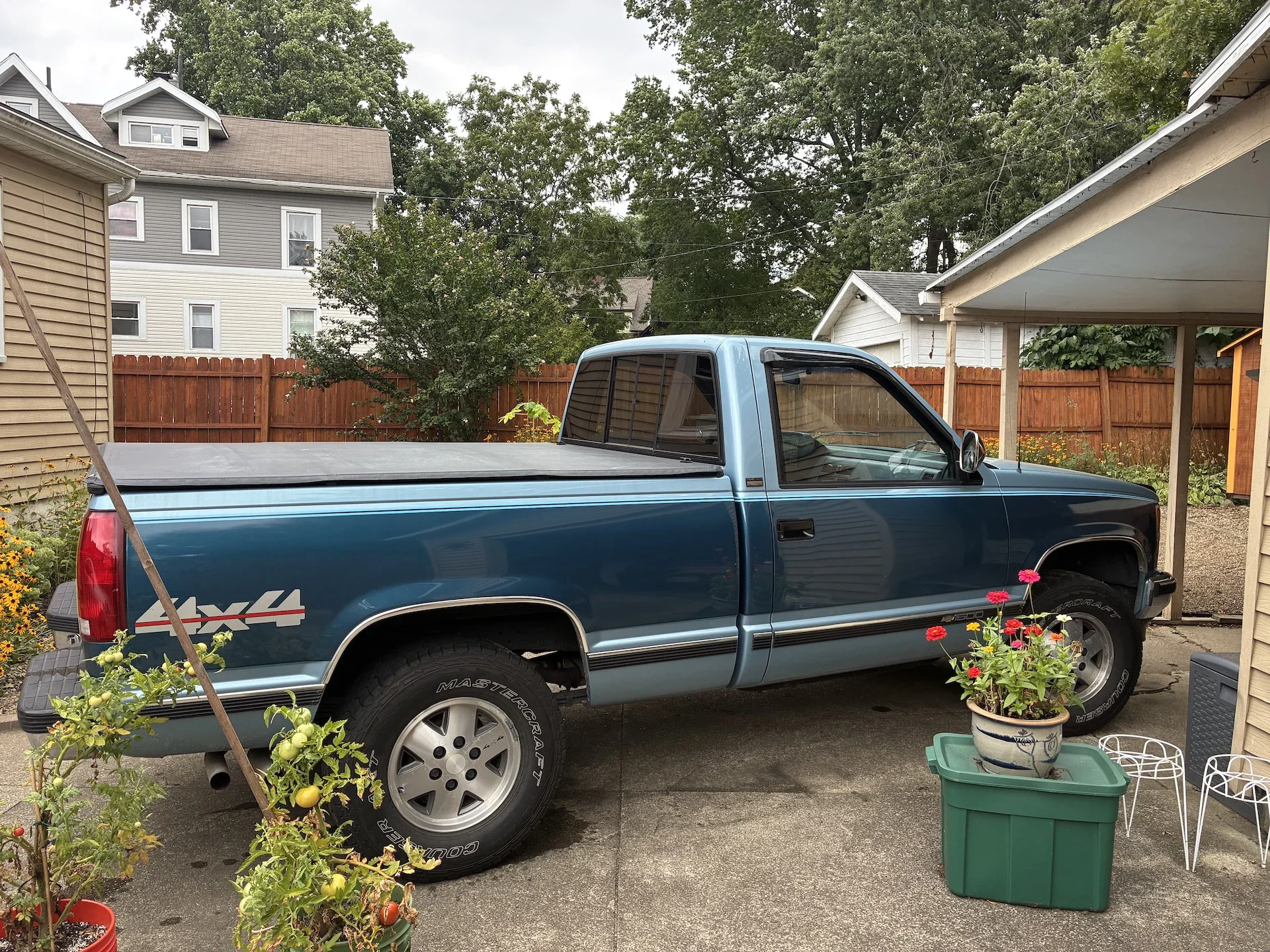 Chevrolet-Silverado-1500-4x4-regular-cab-1991-Blue-Blue