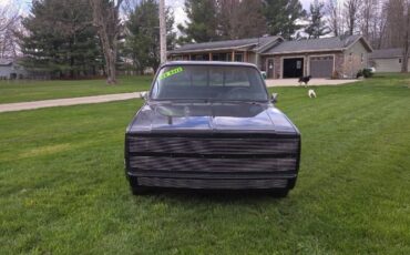 Chevrolet-Silverado-1983-Black-14