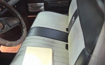 Chevrolet-Silverado-1983-Black-20