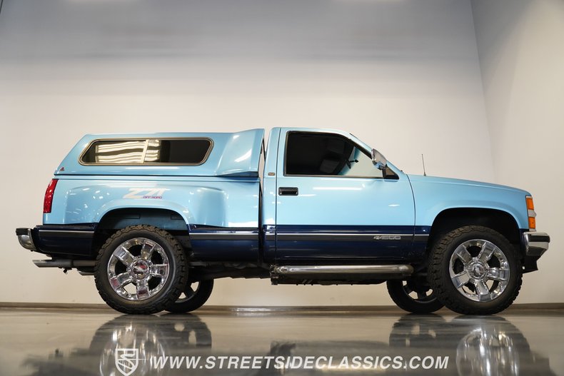 Chevrolet-Silverado-1994-Light-Montana-Blue-M-Dark-Blue-13