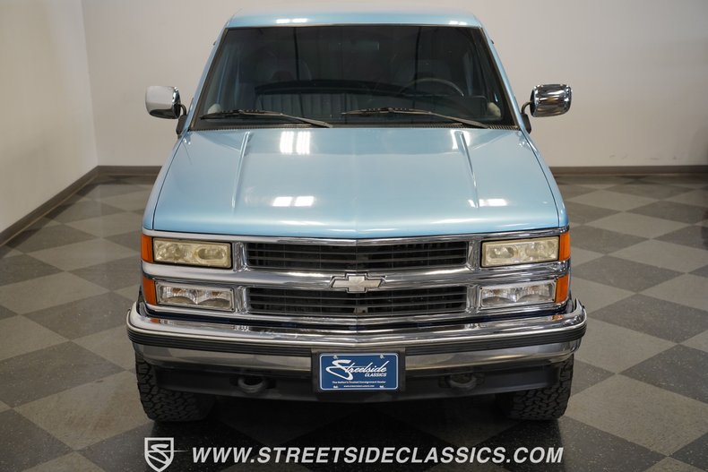 Chevrolet-Silverado-1994-Light-Montana-Blue-M-Dark-Blue-14