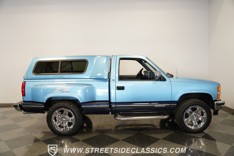 Chevrolet-Silverado-1994-Light-Montana-Blue-M-Dark-Blue-26