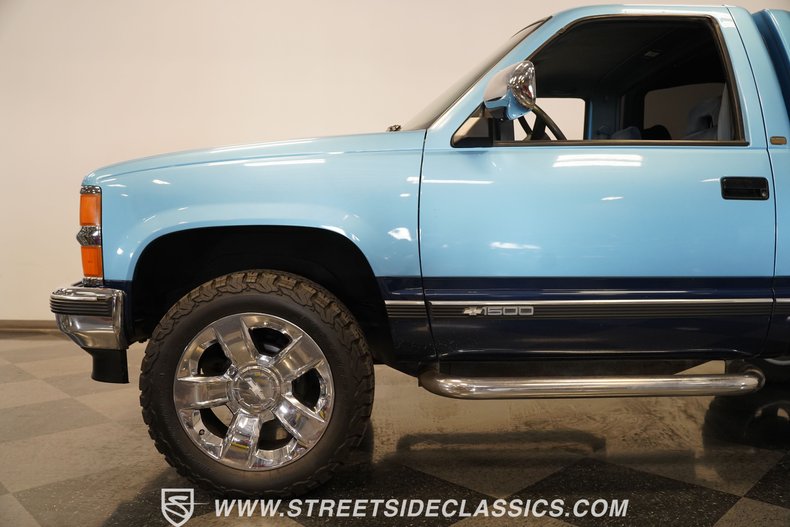 Chevrolet-Silverado-1994-Light-Montana-Blue-M-Dark-Blue-32