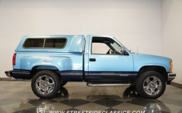 Chevrolet-Silverado-1994-Light-Montana-Blue-M-Dark-Blue
