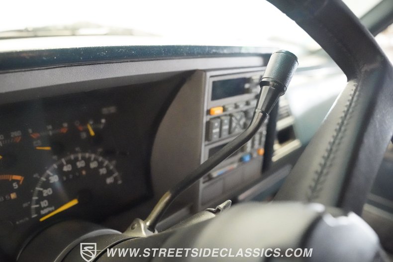 Chevrolet-Silverado-1994-Light-Montana-Blue-M-Dark-Blue-49