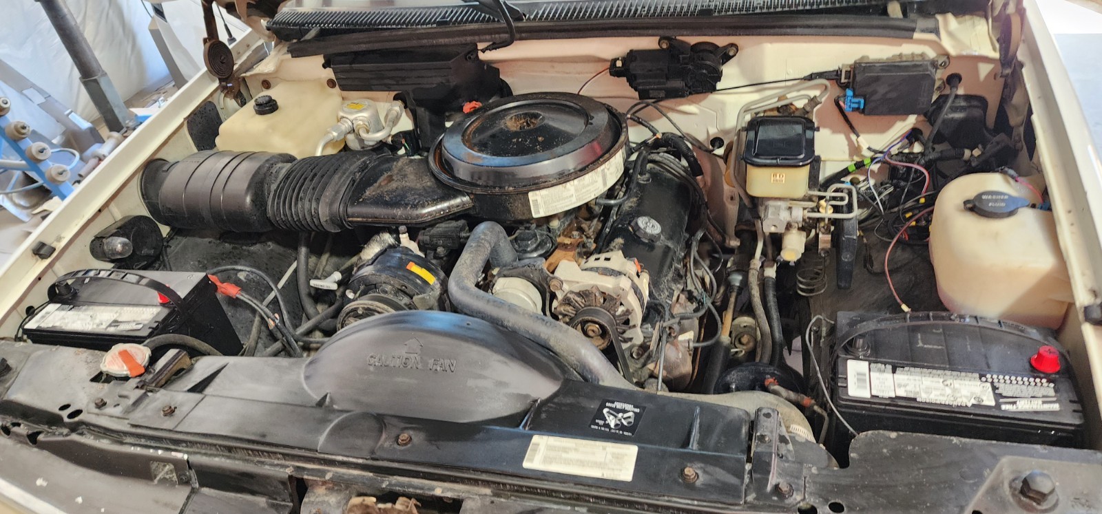 Chevrolet-Silverado-3500-1990-Extended-Cab-Pickup-15