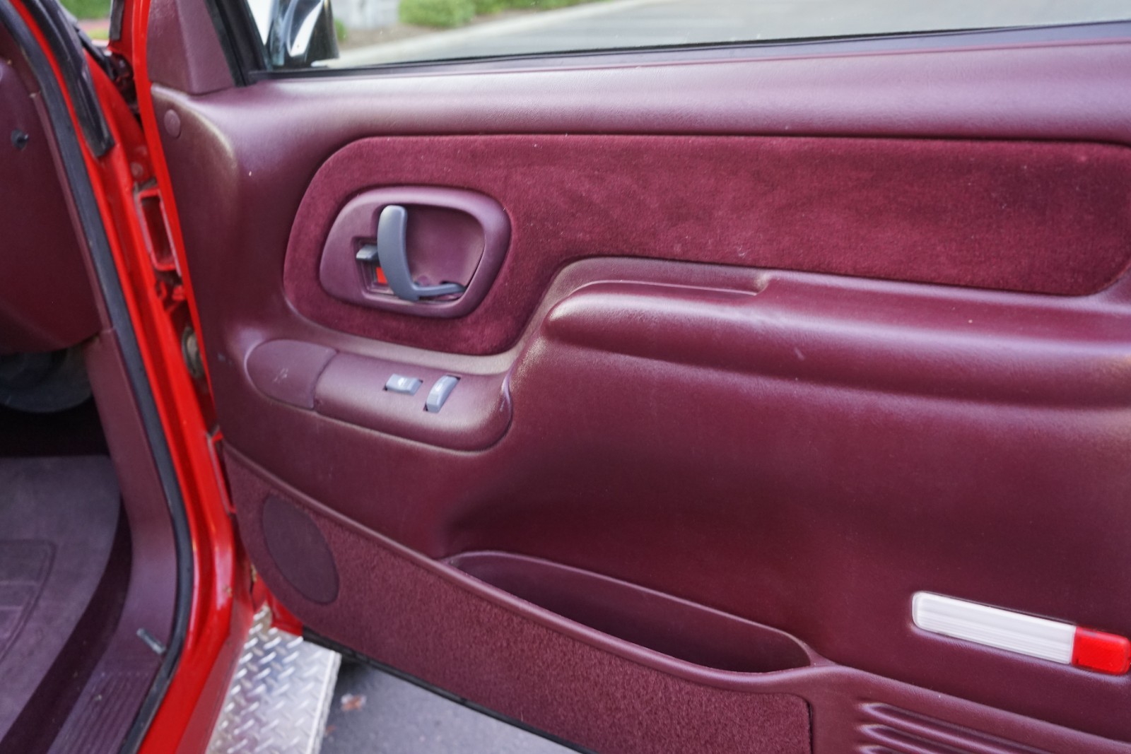 Chevrolet-Silverado-3500-1996-Extended-Cab-Pickup-37