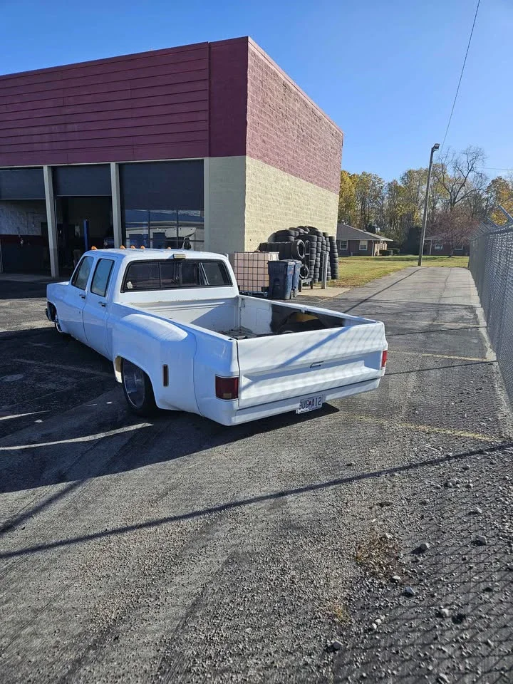 Chevrolet-Silverado-3500-2wd-crew-cab-1988-White-Red-11