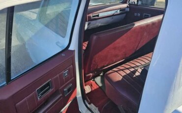 Chevrolet-Silverado-3500-2wd-crew-cab-1988-White-Red-3
