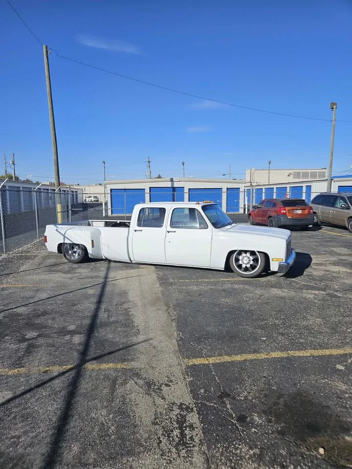Chevrolet-Silverado-3500-2wd-crew-cab-1988-White-Red-7
