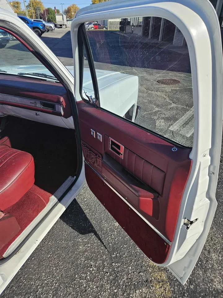 Chevrolet-Silverado-3500-2wd-crew-cab-1988-White-Red-9