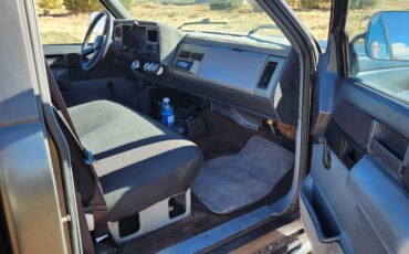 Chevrolet-Silverado-3500-4x4-regular-cab-1988-Black-Gray-15