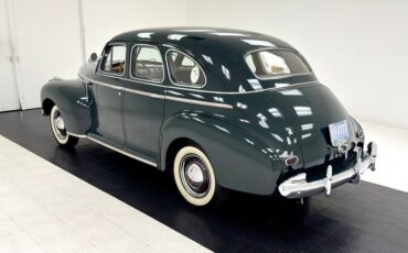 Chevrolet-Special-deluxe-1941-Ridge-Green-Metallic-Tan-12