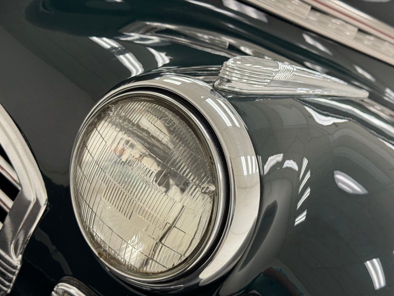 Chevrolet-Special-deluxe-1941-Ridge-Green-Metallic-Tan-19