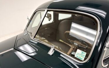 Chevrolet-Special-deluxe-1941-Ridge-Green-Metallic-Tan-21