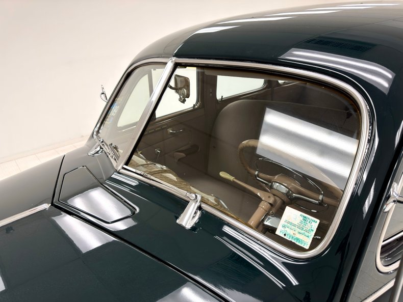 Chevrolet-Special-deluxe-1941-Ridge-Green-Metallic-Tan-21